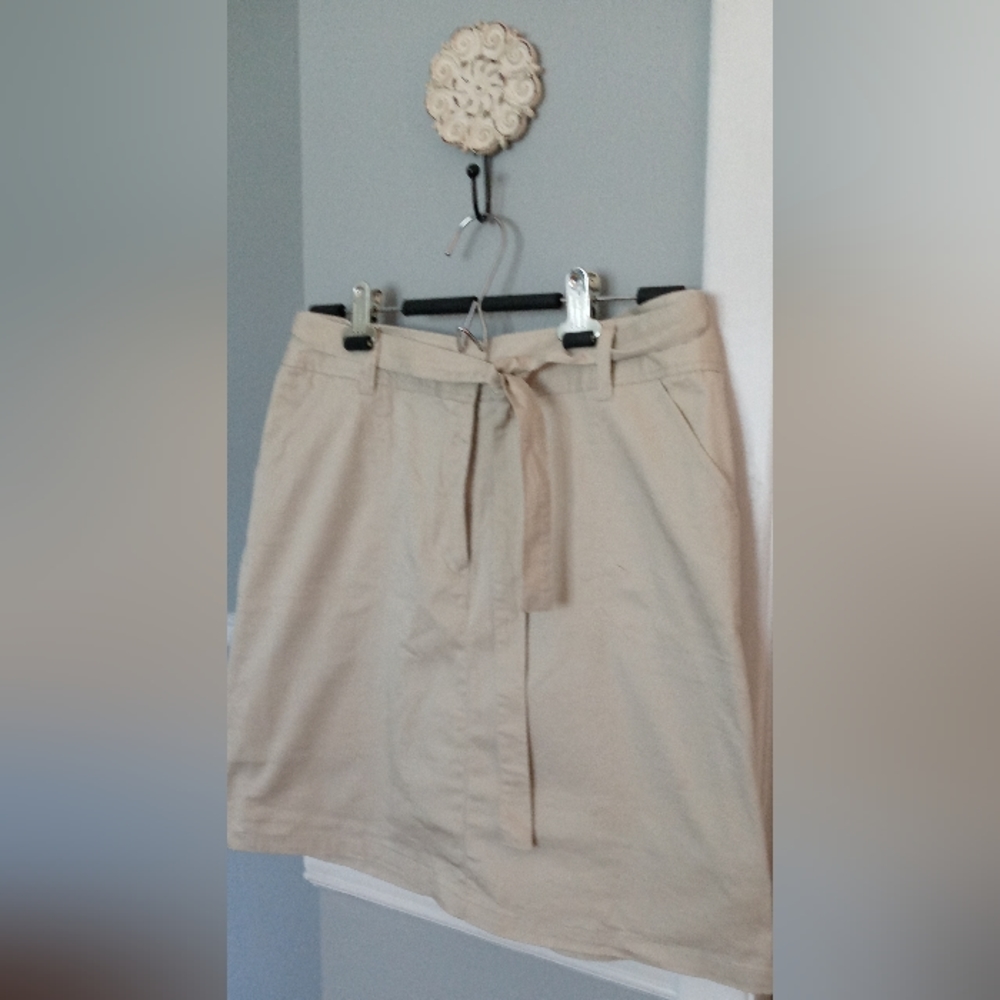 Croft & Barrow Skirt / Shorts